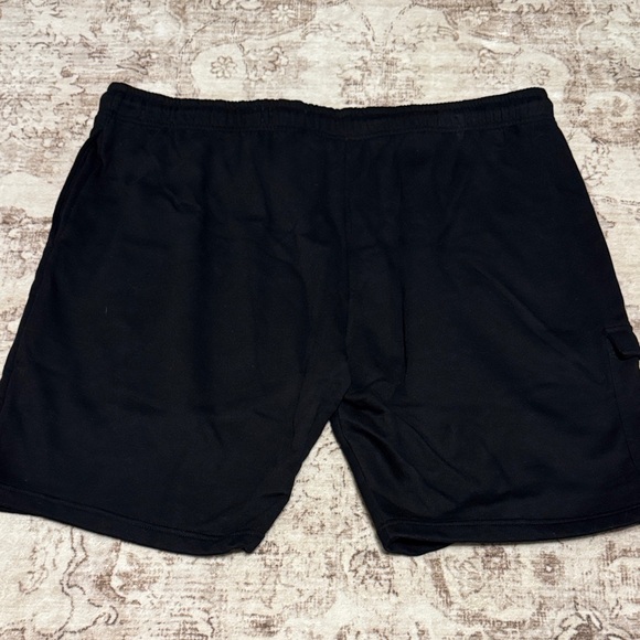 Men's Black Athletic Shorts - Picture 3 of 3